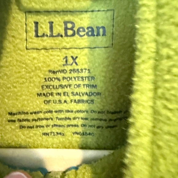 L.L. Bean  Green Fleece Vest - Picture 2 of 3